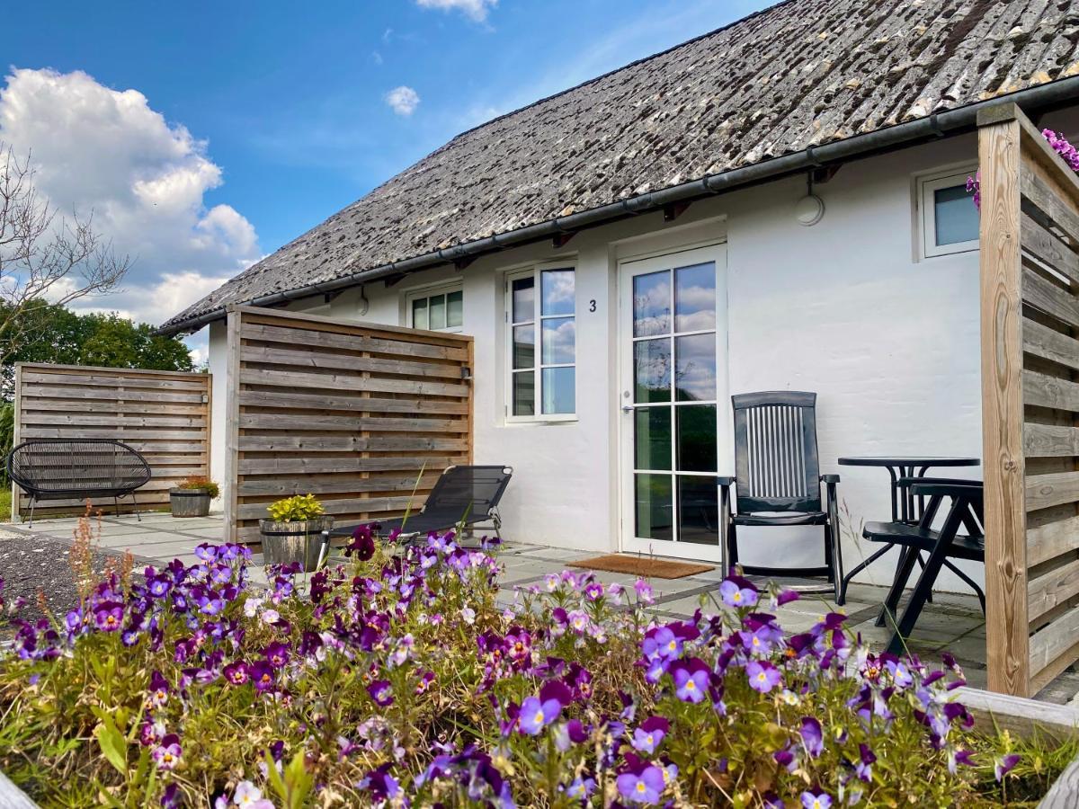 Bogelund Sleep-In Hotel Kårup Екстериор снимка